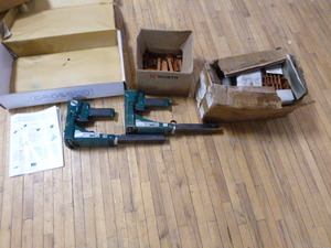 ISM Enterprises Portable Pneumatic Stick Carton Closing Machine