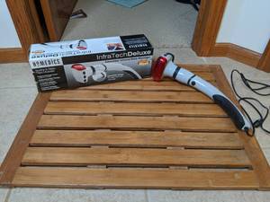 lot 128 image: Wooden Bath Mat & Homedics Infra Tech Deluxe Extendible Infrared Body Massager