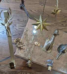 lot 199 image: Misc. Home Dcor Deer Over Door Wreath Hook, Duck Dcor, & More