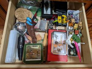 lot 312 image: Misc. Household Items