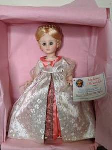 lot 363 image: Vintage Collectible Doll - Madame Alexander - Julia Grant