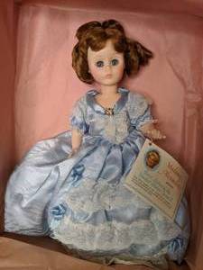 lot 369 image: Vintage Collectible Doll - Madame Alexander - Sarah Polk