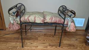 lot 94 image: Lovely Vintage Wrought Iron Bench with Cushions