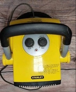 lot 99 image: Stanley portable Heater