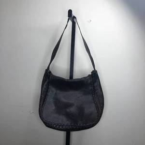 lot 64 image: Brown Leather Shoulder Bag