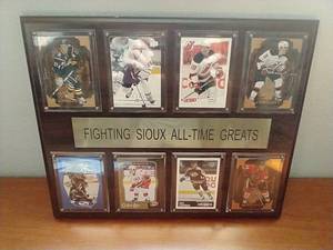 Plaque With 8 Fighting Sioux All-Time Great Cards