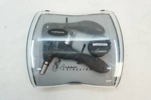 Twist cap gripper