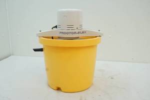 Ice cream maker