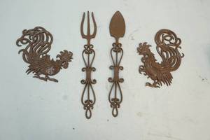 Metal wall dcor