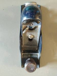 lot 355 image: Stanley Hand Plane No. 220