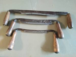 lot 361 image: Three Vintage Draw Knives