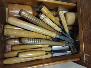 lot 503 image: Wood Turning & Wood Carving Tools