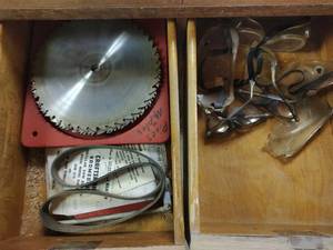 lot 511 image: Contents of Work Bench
