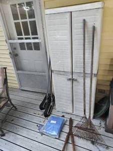 lot 477 image: Outdoor 2 Door Storage Cabinet