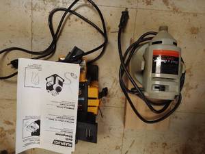 lot 500 image: Drill Sharpener & Rotary Power Tool