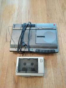 lot 111 image: Magnavox Tape PlayerAlarm Clock And Panasonic Portable Cassette Player