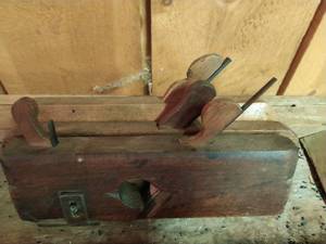 lot 41 image: Three Vintage Hand Edge Planes
