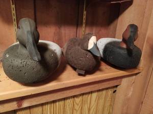 lot 310 image: Herters Decoy Lot #14