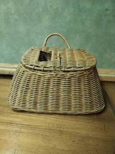 lot 313 image: Vintage Fishing Basket