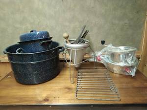 lot 314 image: Vintage Kitchenware