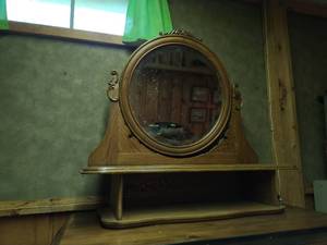 lot 318 image: Vanity Top- Custom Altered Floating