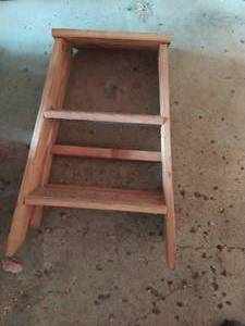 lot 410 image: Stools