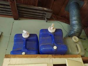 lot 430 image: Water Containers