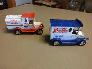 lot 262 image: Two Pepsi-Cola Collectible Coin Bank Delivery Trucks