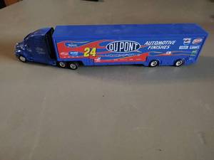 lot 195 image: DuPont Motorsports SemiTractor Trailer