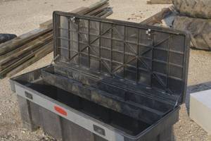 5 x 2 rubbermaid toolbox