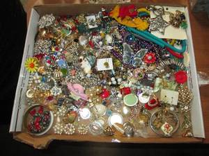 Huge lot of costume jewelry. A wide...