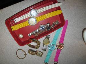 Variety lot of Womens wrist watche...