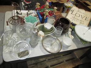Large lot of Christmas decor, stone...