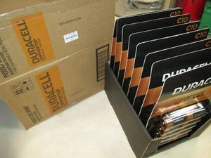 Case of 96 Size C Duracell batter...