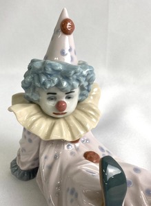 Pair Lladro Porcelain Clowns - #5813 Having A Ball and #5812 Tired Friend