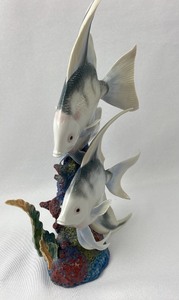 Lladro Porcelain Figurine #6742 Underwater Explorers - Two Fish Swim in a Coral Reef