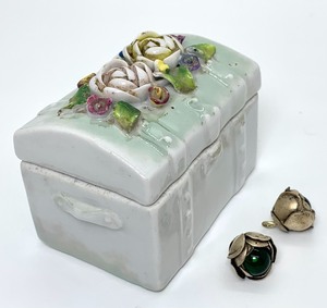 Unusual Antique MetalGlass Buttons and Darling Vintage Porcelain Box