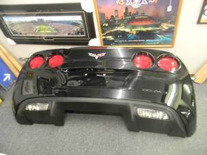 GREAT PIECE - Corvette C6 Rear Bumper Cover Fascia - Taillights Lower Valance WITH MOUNTING BRACKET FOR HANGING IN YOUR CAVE - THE REAL DEAL - AWESOME - SEE PICTURES