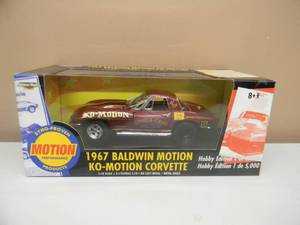 ERTL AMERICAN MUSCLE 118 SCALE DIE-CAST 1967 BALDWIN MOTION KO-MOTION CORVETTE HOBBY EDITION 1 OF 5000 - GREAT PIECE - NICE - IN BOX - SEE PICTURES