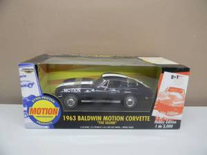 ERTL AMERICAN MUSCLE 118 SCALE DIE-CAST 1963 BALDWIN MOTION CORVETTE THE SKUNK HOBBY EDITION 1 OF 5000 - GREAT PIECE - NICE - IN BOX - SEE PICTURES