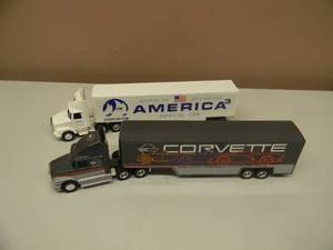 CORVETTE - ERTL 164 SCALE DIE-CAST WHITE GMC CAB WITH DROP-BED TRAILER #T403 & ERTL 164 SCALE DIE-CAST WHITE GMC AERO CONVENTIONAL WITH TRAILER - NEW IN BOX - SEE PICTURES