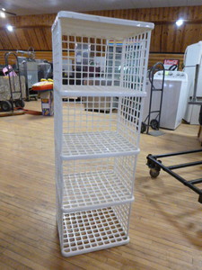 4 Plastic Storage Crates