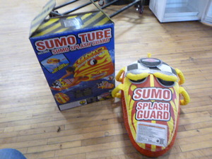 Sports Stuff Sumo-Tube and Splash Guard