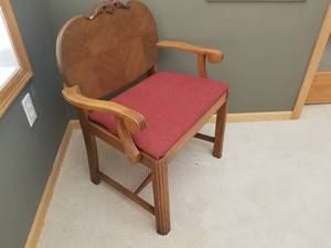 Vintage Lamp and Antique Chair