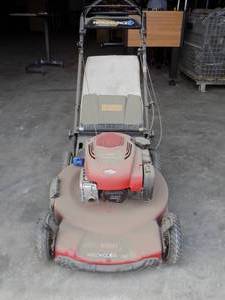 Toro self-propelled lawn mower