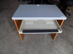 Desk with pull out Key board drawer