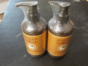 lot 217 image: 2 - 10.1 oz Bottles Argan Diabella ...