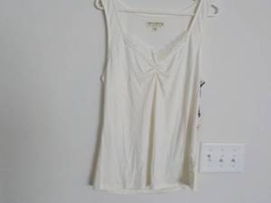 lot 303 image: Womens Clothing size XL And 2 XL...