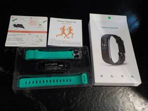 lot 320 image: Fitness Tracker HR...