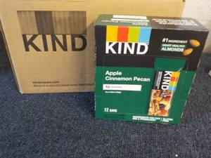 lot 379 image: Box of 12 Kind Apple Cinnamon Pecan...
